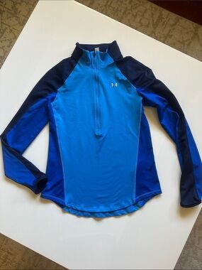 Women’s Under Armour Cold Gear Blue & Navy Long-Sleeve Pullover